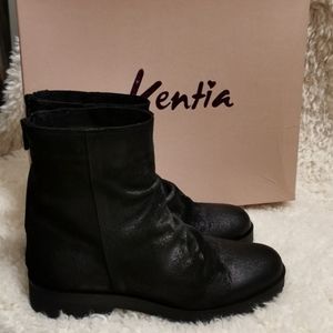 NIB Kentia British 26 Suede Distressed Boots Made In Italy EU36